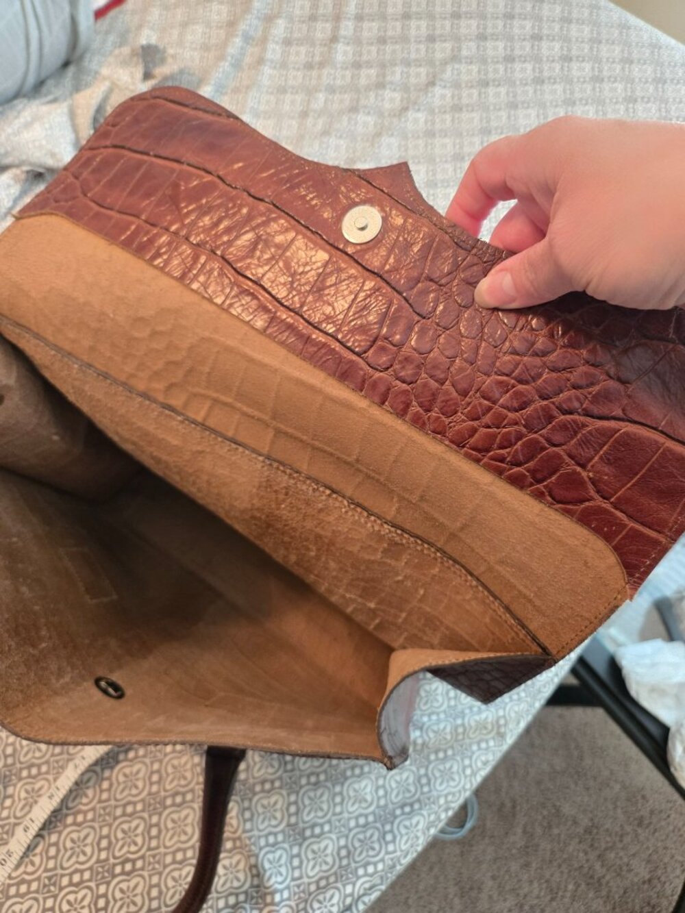 Two Bar West Vintage Brown Crocodile Satchel Top Handle Bag - Picture 3 of 5